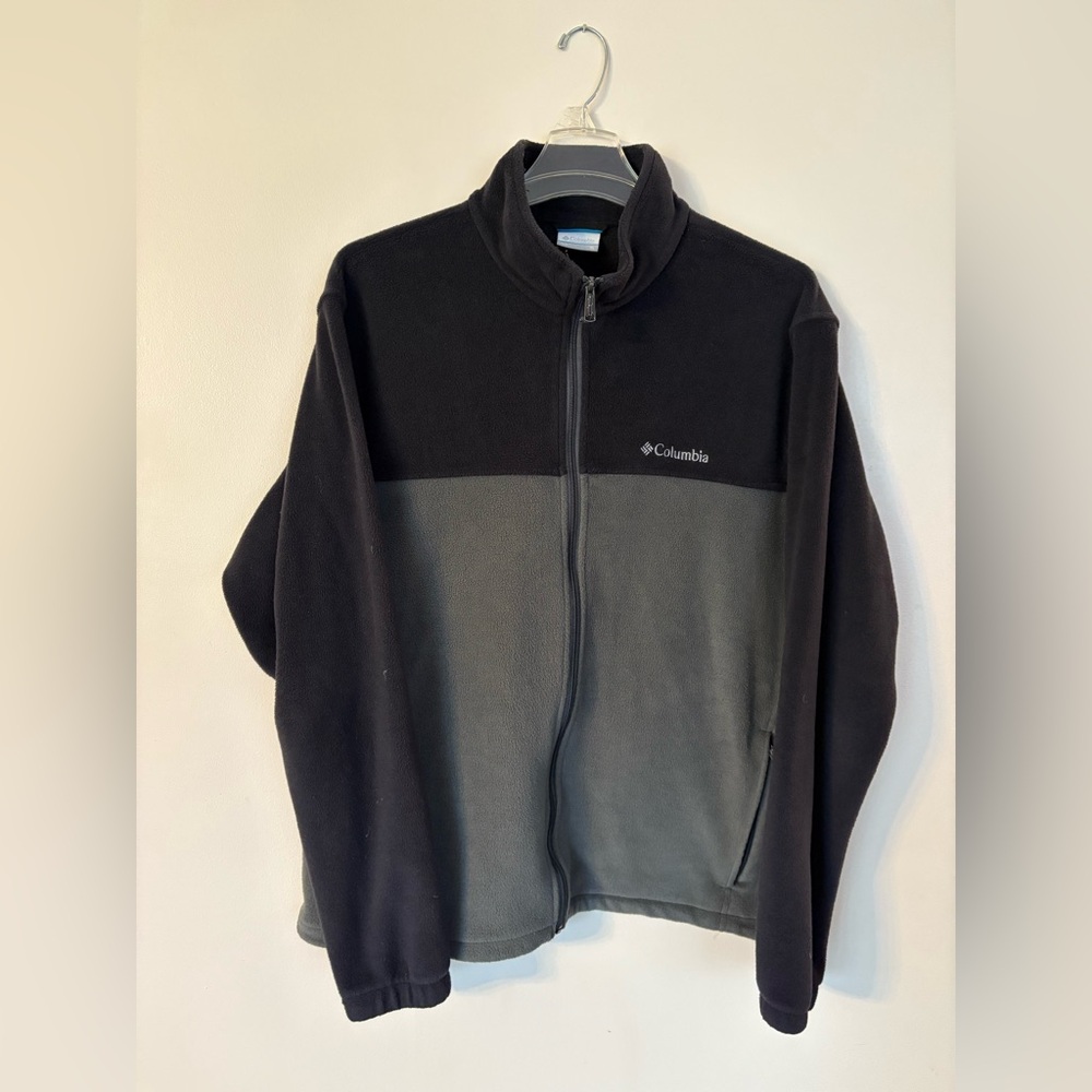 Columbia Lightweight Fleece Jacket, Men’s XL
